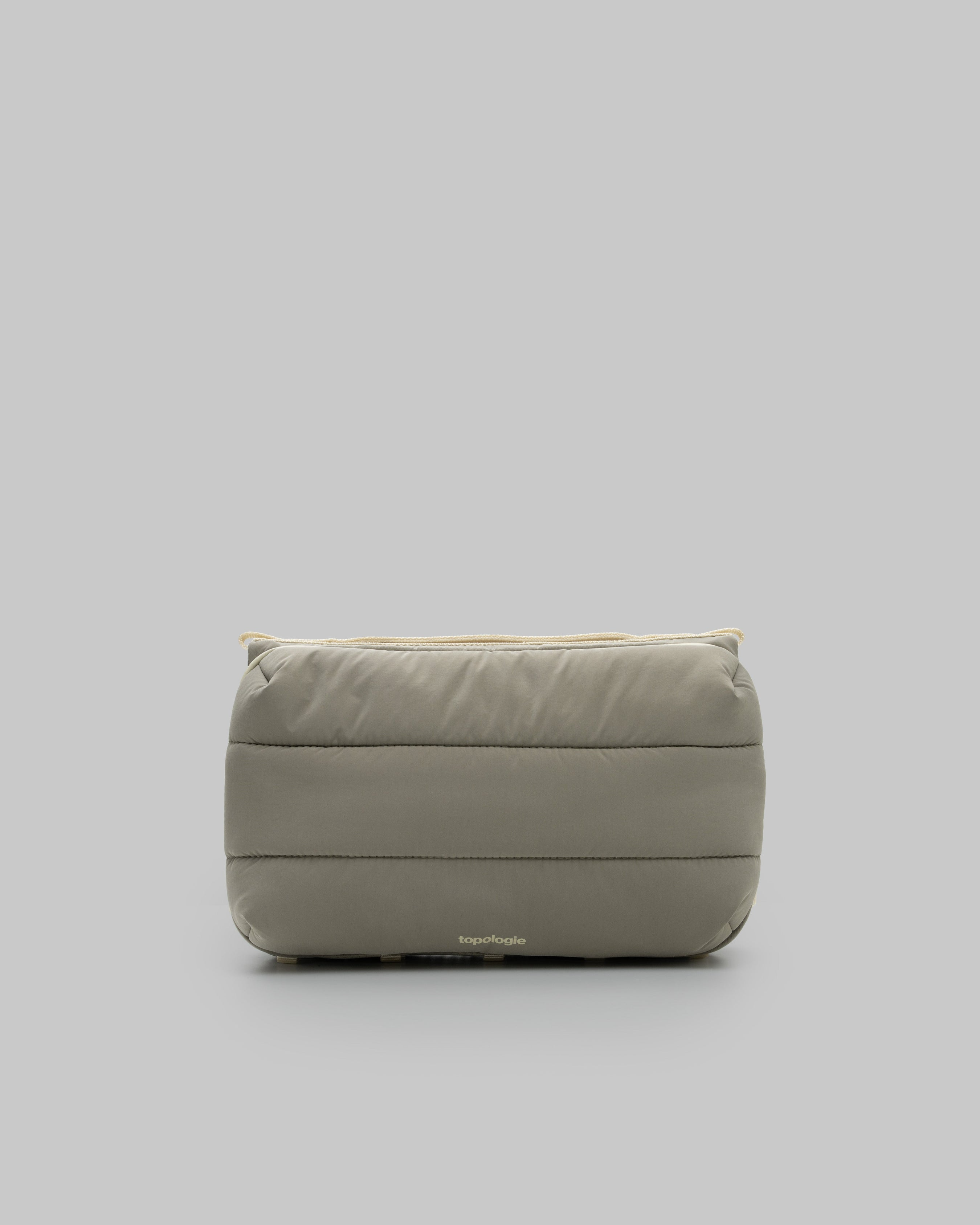 青苔綠米色/Silky Peach