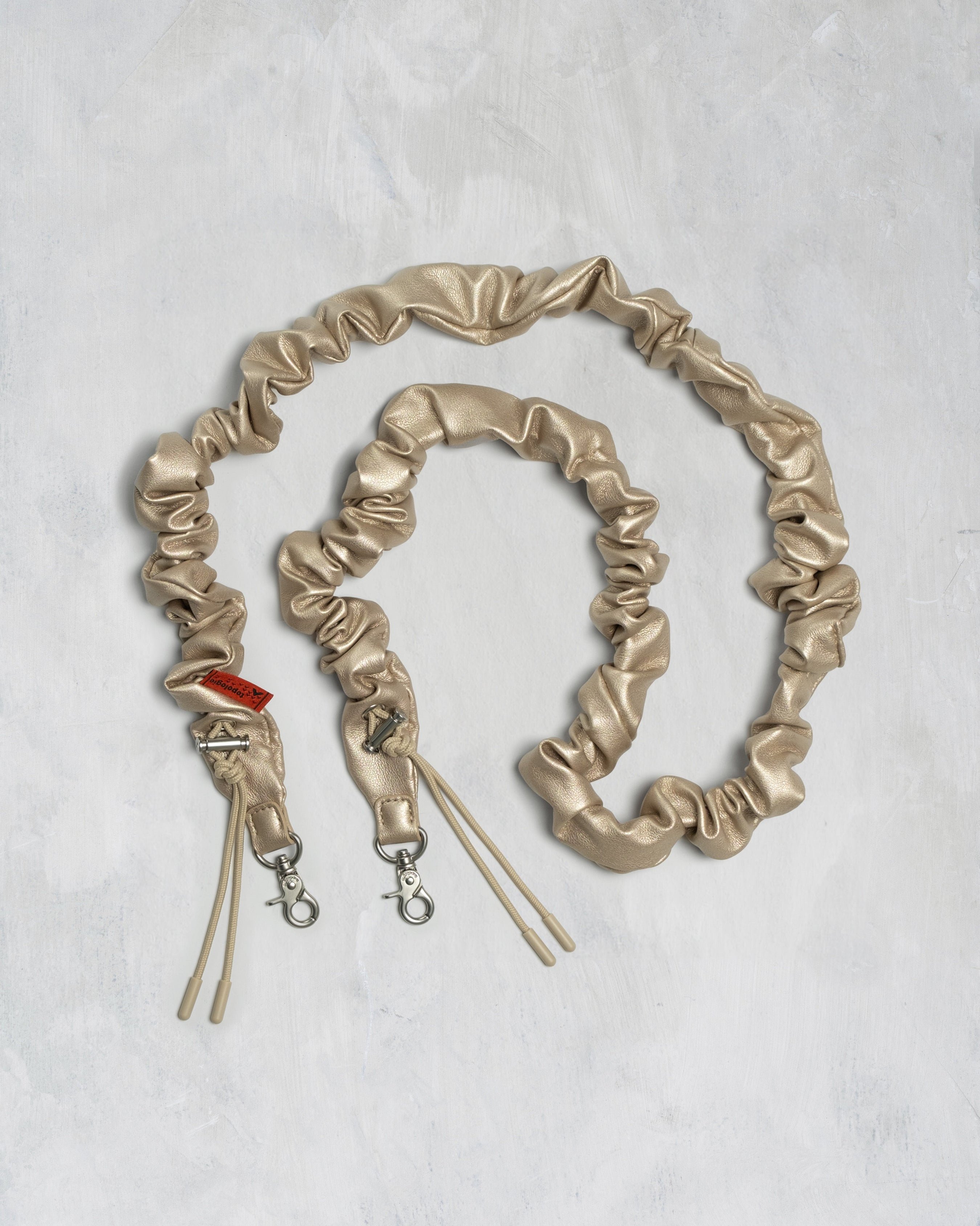 金色 / 人造皮革